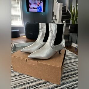 NWB: ASOS Raid Wide Fit Cedar Kitten Heeled ankle Boots